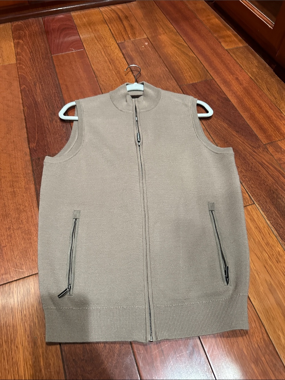 Men’s vest